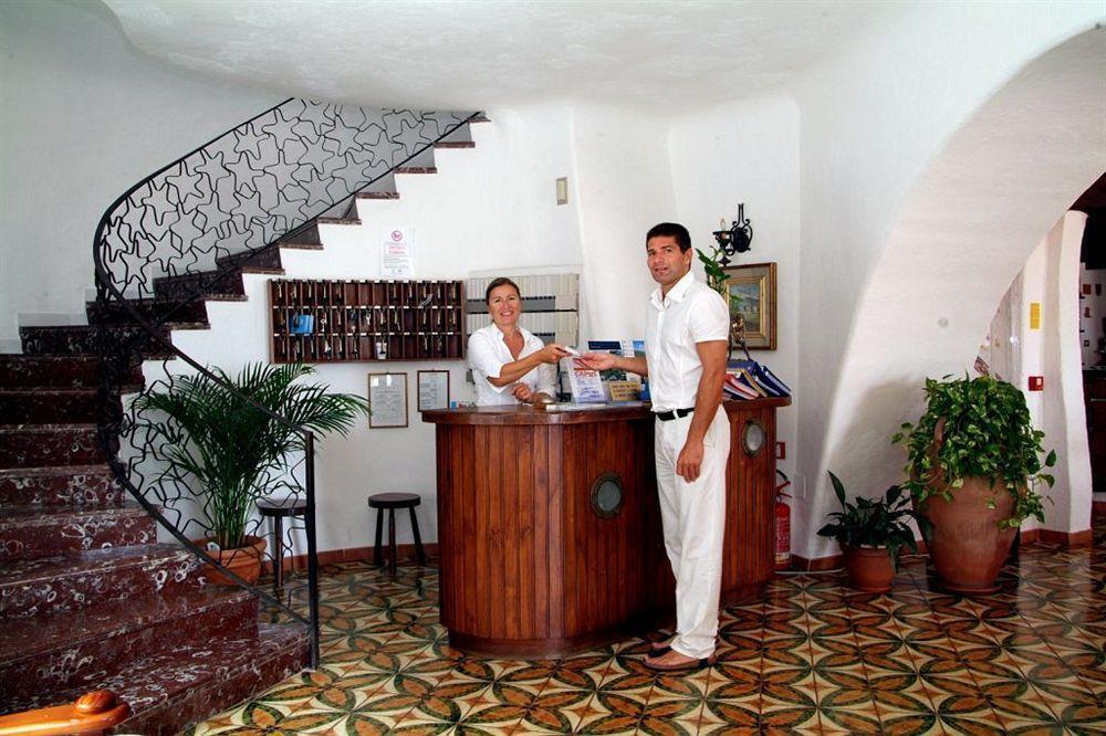 Hotel Don Pedro อีสเกีย ภายนอก รูปภาพ